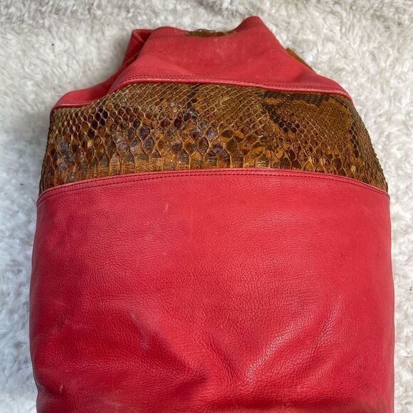 Leather orange and Brown snake skin print  Xlarge bucket bag sling back tan trap main image 11